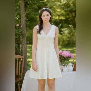 DEREK.LAM/.NEW.IVORY.LACE.DRESS